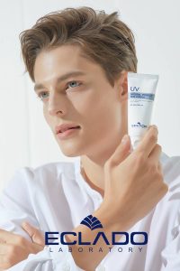 کرم ضد آفتاب نچرال پرفکت اکلادو SPF50 حجم ۷۰ میلی‌لیتر